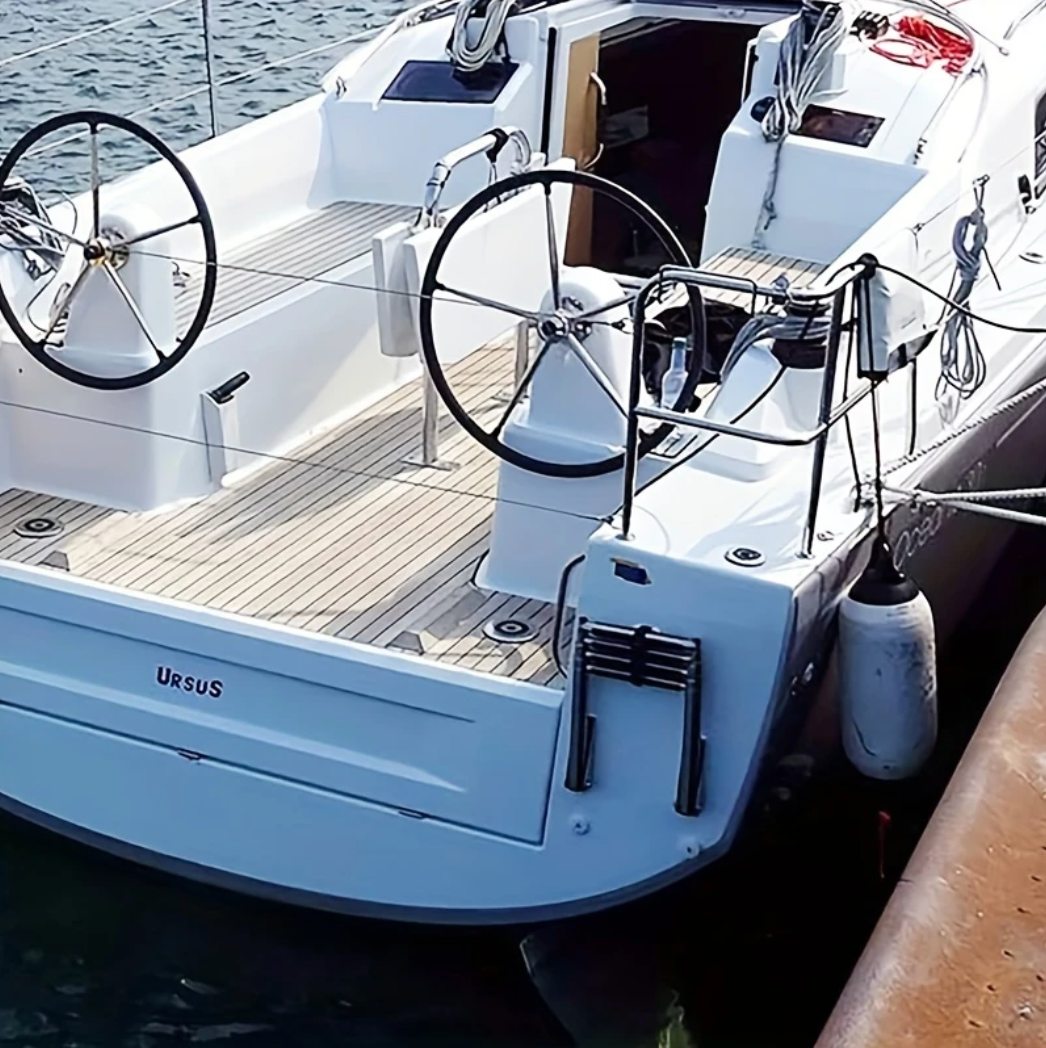3-Step Telescoping Stainless Steel Boat Ladder